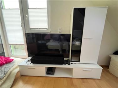 Abbildung: TV Board mit 2 Schränken 